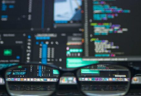 BIM Software - Data Codes through Eyeglasses